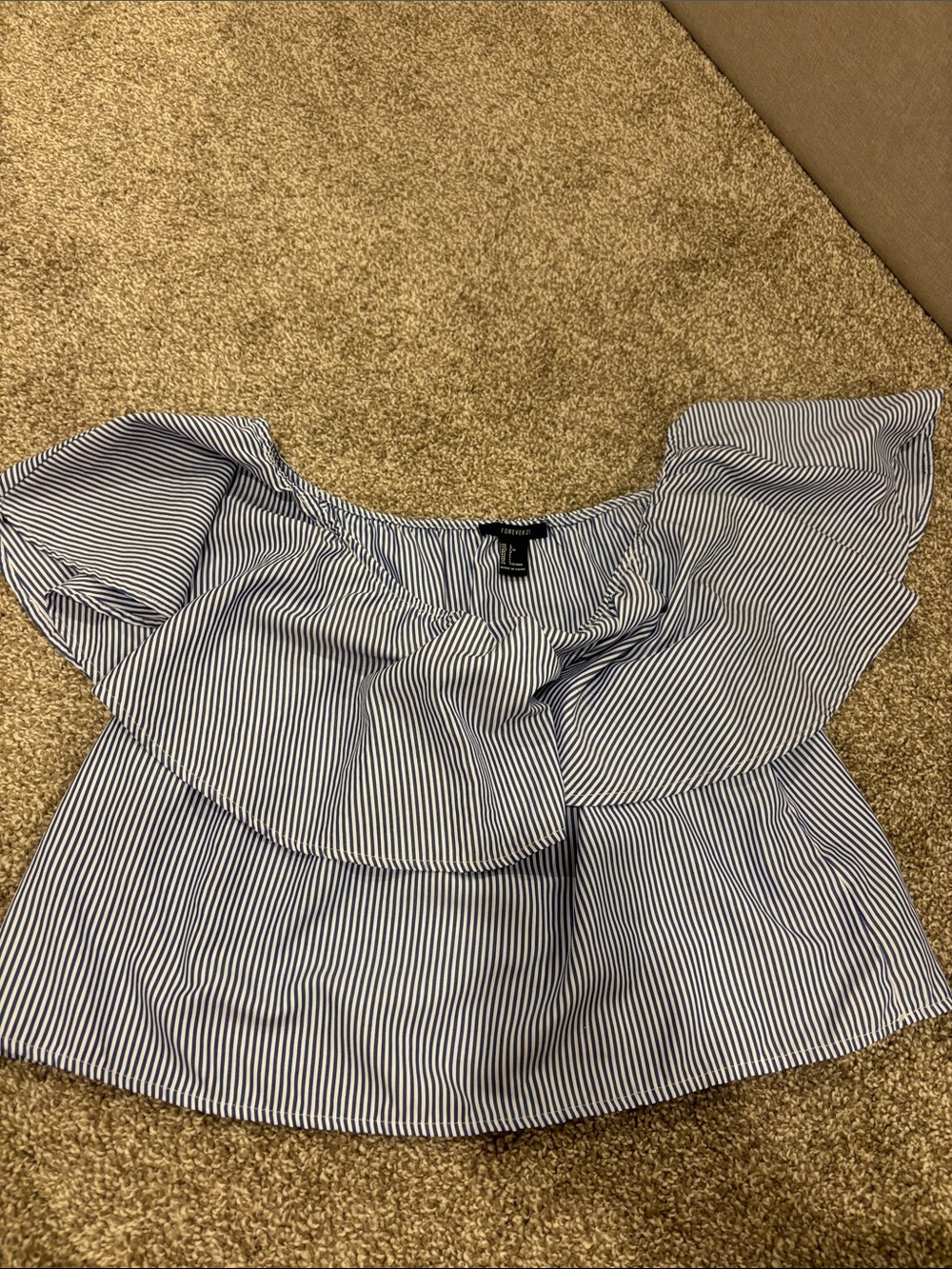 Shirt - Picture 2 of 3